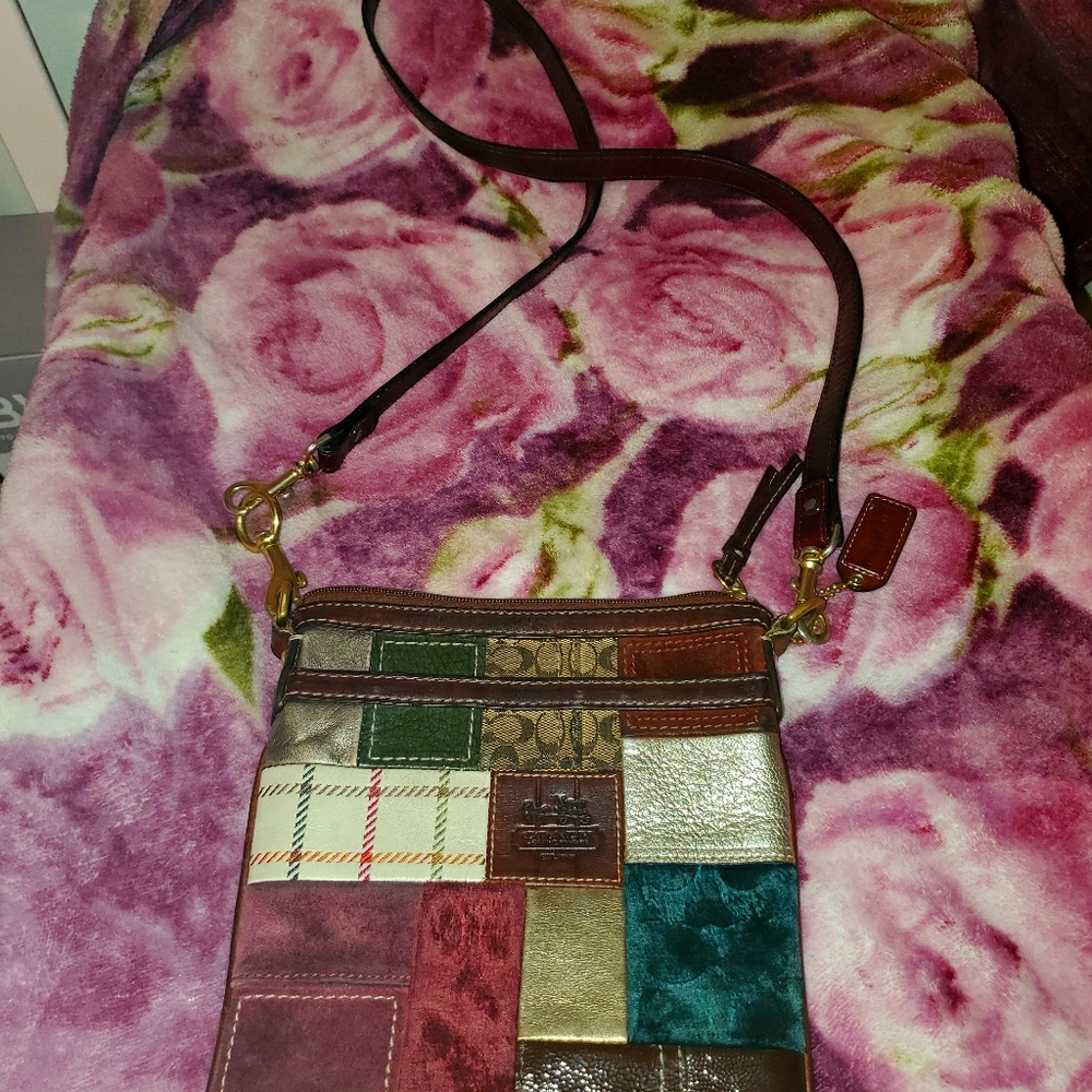 Coach 40929 Crossbody Holiday Bag